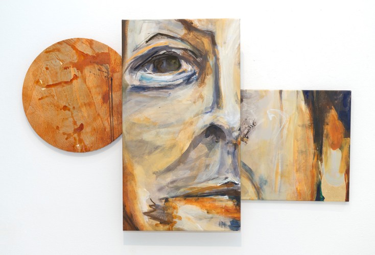 „neugierig“ ,  2021, Kreidepastell & Acryl auf  Schleifpapier, Körnung 40, Ø 30 cm